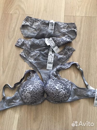 Комплект нижнего белья intimissimi S (75C)