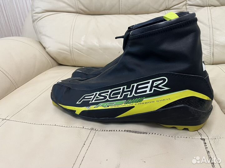 Лыжные ботинки fischer