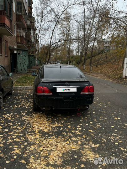 Toyota Crown 2.5 AT, 2004, 300 000 км