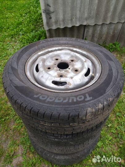 Tourador X Wonder Van 205/70 R15C