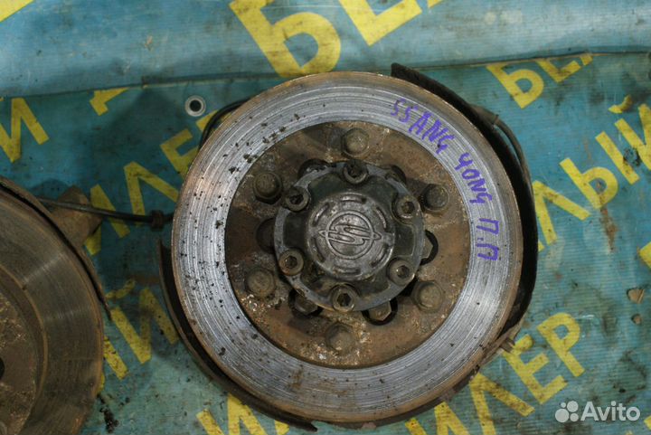 Передний поворотный кулак Ssang Yong Musso