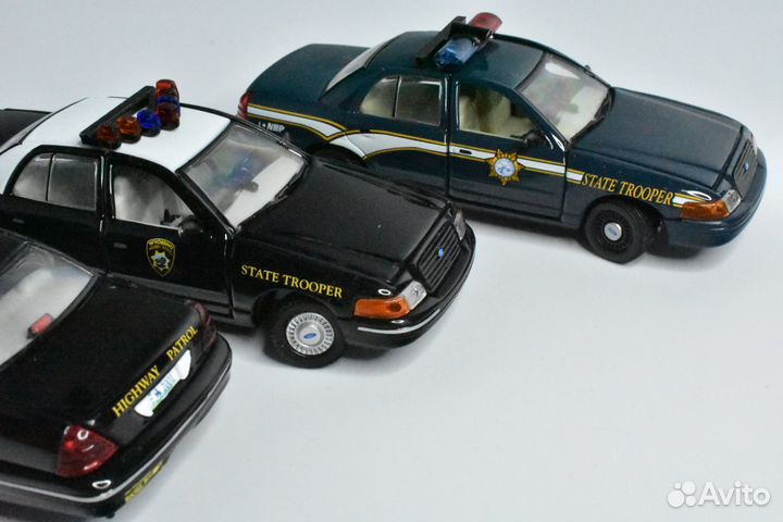 Форд Краун Виктория Полиция США 1:43 Гирбокс