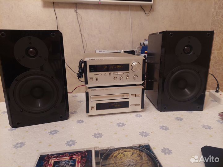 Музыкальный центр yamaha E200 отличное состояние