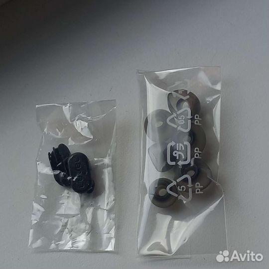 Наушники Samsung Level Active