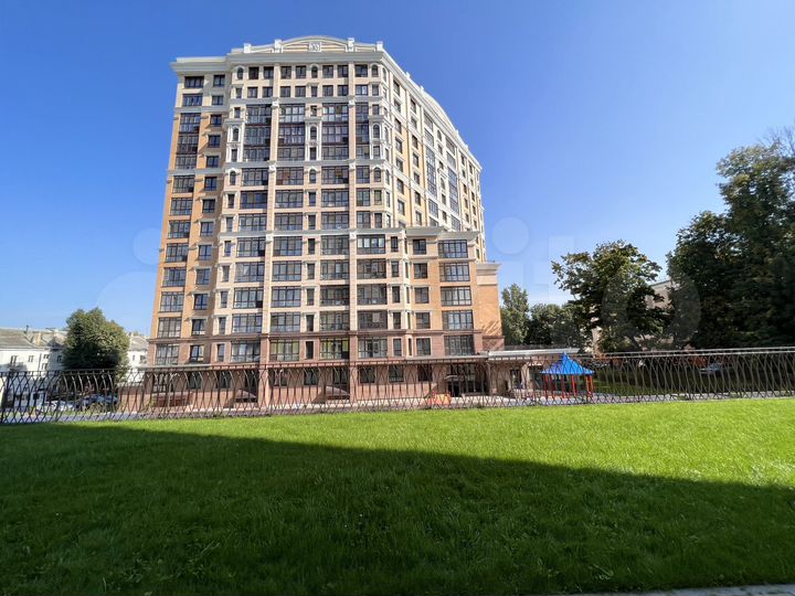 3-к. квартира, 97 м², 6/14 эт.