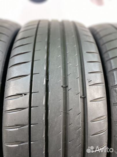 Michelin Pilot Sport 4 225/45 R19 95W