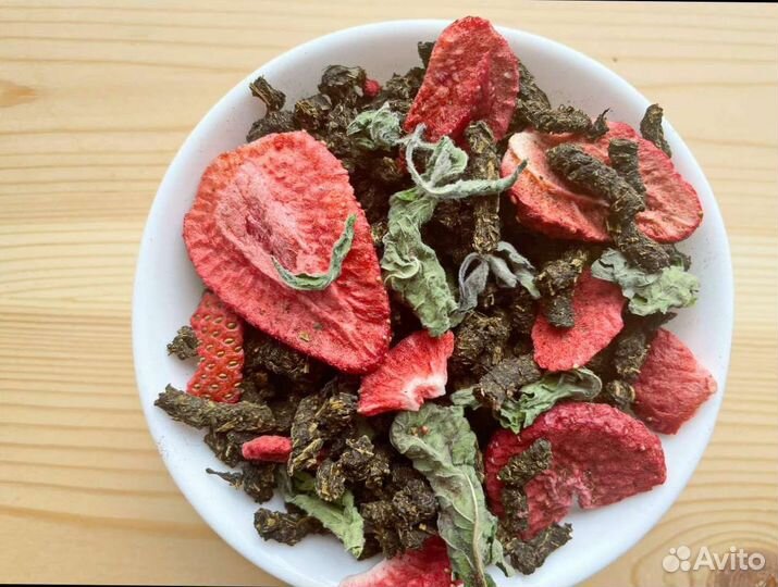 Иван-чай с клубникой и мятой сделан в 2023 году