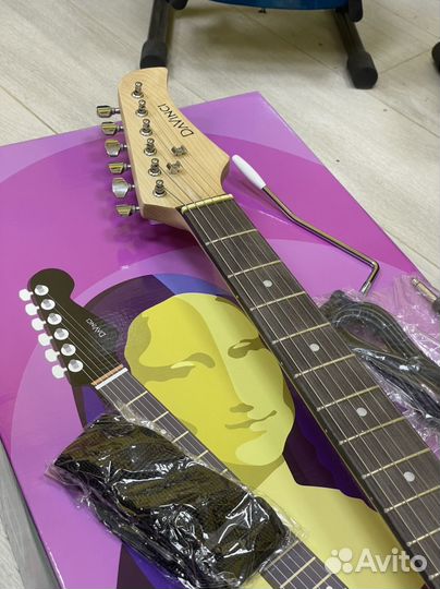 Электро гитара Davinci и набор