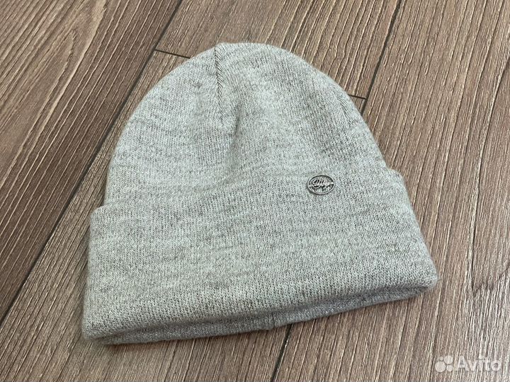 Шапка женская новая