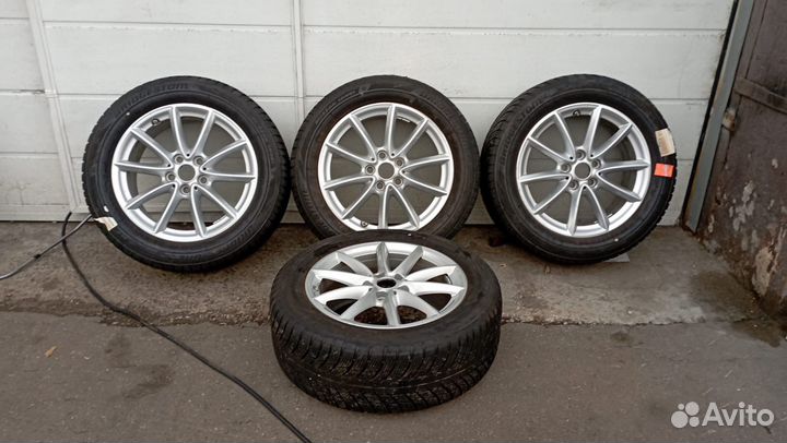 Зимние колеса R17 BMW X1 X2 F39 F48 стиль 560