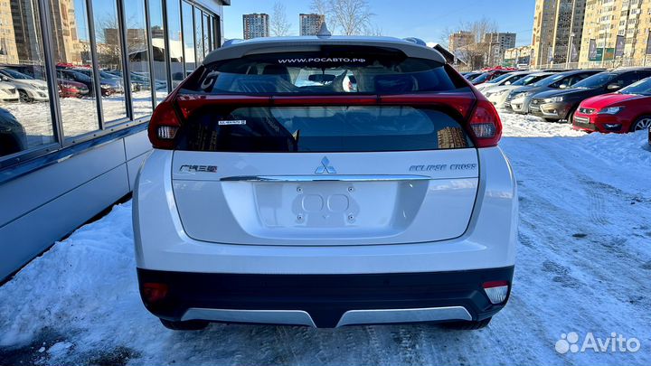 Mitsubishi Eclipse Cross 1.5 CVT, 2022, 27 км