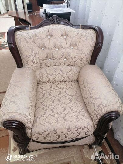 Диван и 2 кресла