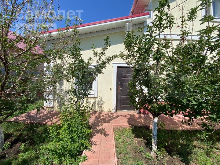 Дом 298 м² на участке 10 сот.