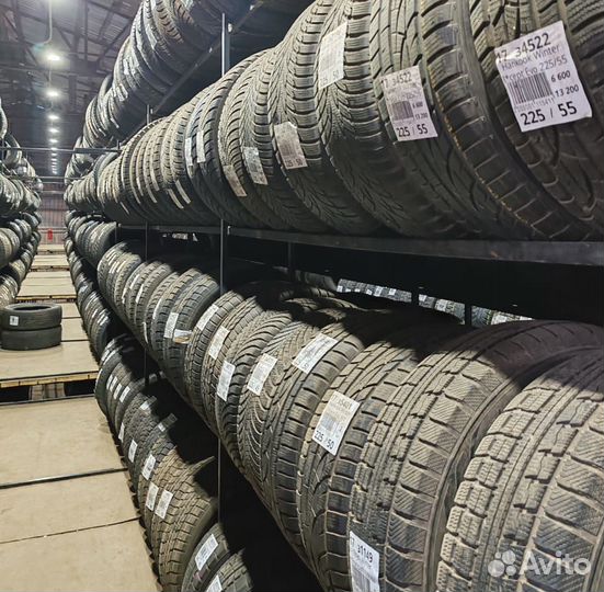 Kumho I'Zen KW31 255/35 R19 94P