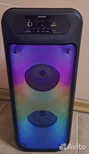 Новый Музыкальный центр Digma D-MC1705