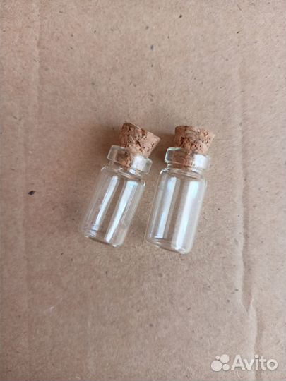 Стеклянные баночки с пробковой крышкой