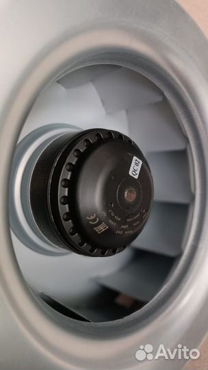 Канальный вентилятор 250 мм