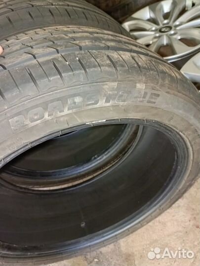 Roadstone N'Fera RU1 235/45 R18