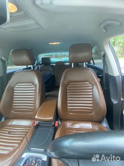 Volkswagen Passat, 2011
