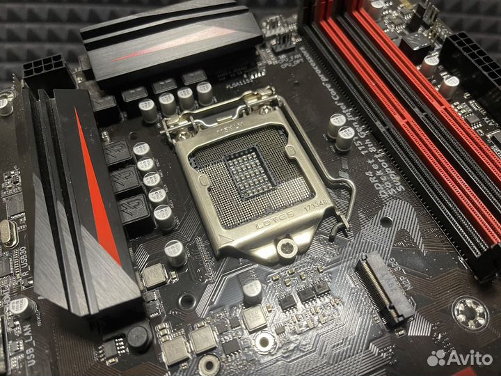 Материнская плата Gigabyte Aorus Z370 Gaming K3