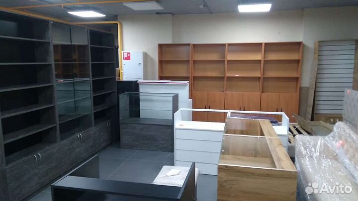 Новые Витрины и Стеллажи Наличие