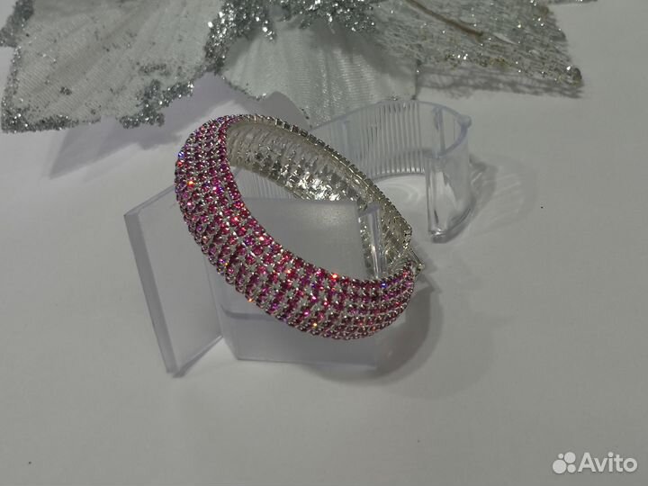 Браслет на руку женский бижутерия со стразами