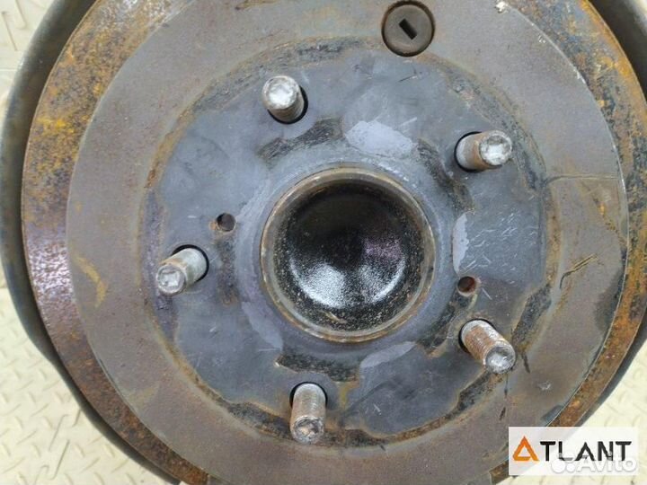 Ступица задняя правая toyota estima