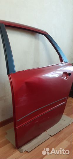 Дверь задняя левая
