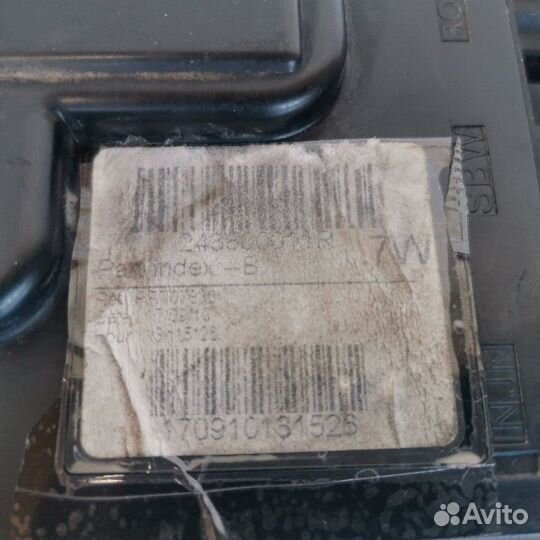 Блок предохранителей Renault Megane 1.5 DCI K9K837