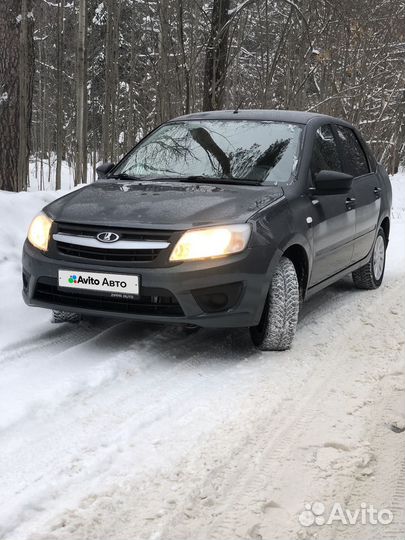 LADA Granta 1.6 МТ, 2017, 110 000 км