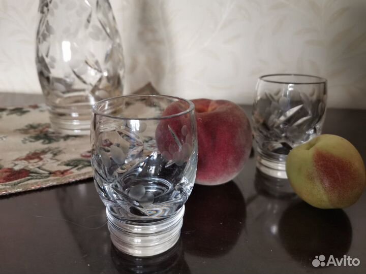 Графин с 2мя стопками