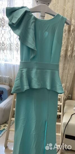 Платье вечернее