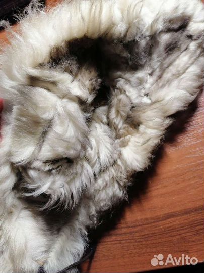 Зимняя шапка детская с натуральным мехом (новая)