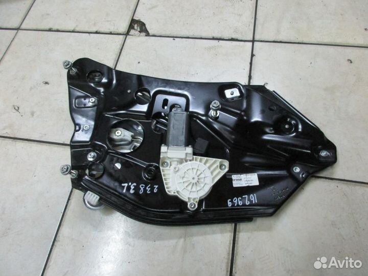 Стеклоподъемник задний левый w238 coupe E-class