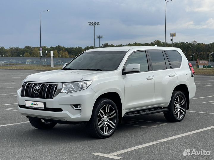 Toyota Land Cruiser Prado 2.8 AT, 2019, 90 000 км