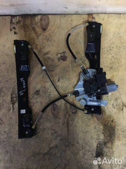 Стеклоподъемник передний правый Opel Astra J P10