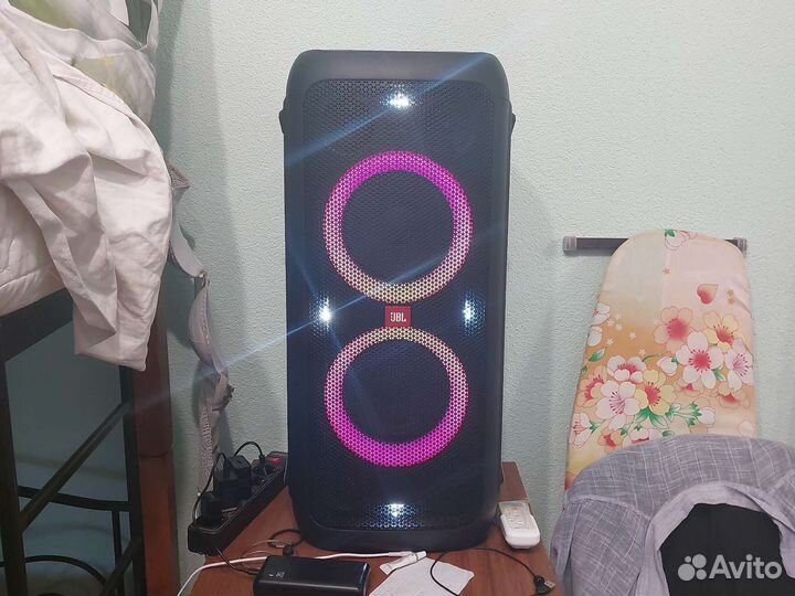 Колонка JBL Partybox 200