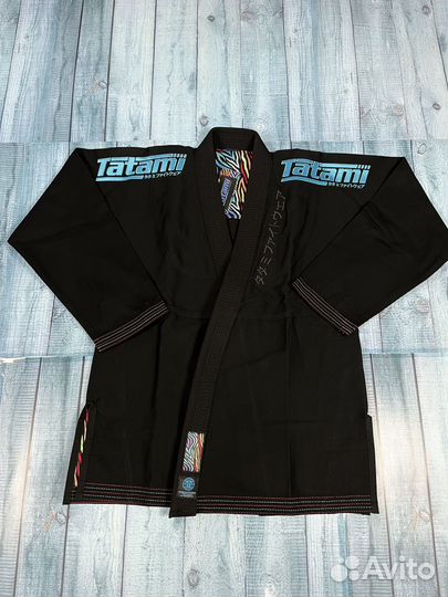 Кимоно Tatami Recharge - Neon