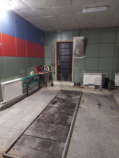 Гараж, > 30 м²