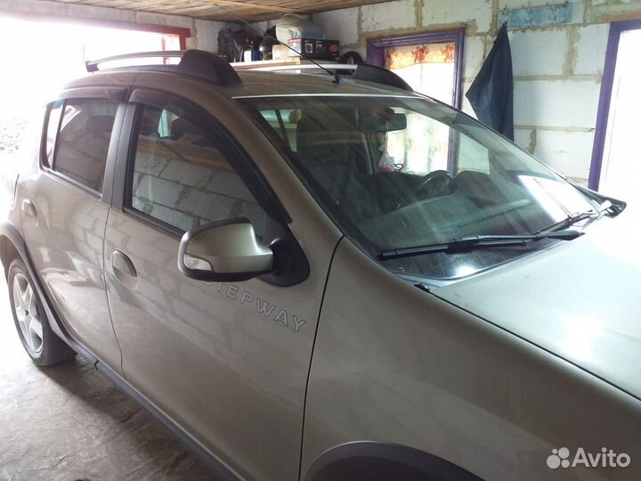 Renault Sandero Stepway 1.6 МТ, 2017, 97 000 км