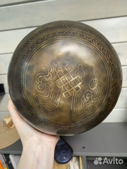 Поющая тибетская чаша