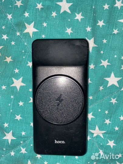 Повербанк с беспроводной зарядкой