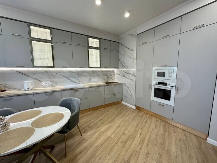 3-к. квартира, 123 м², 9/22 эт.