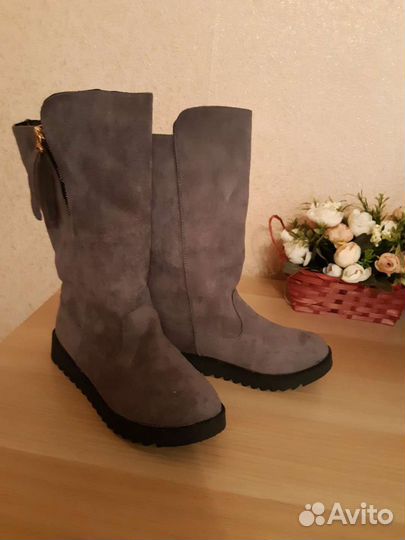 Сапоги женские 36 размер новые