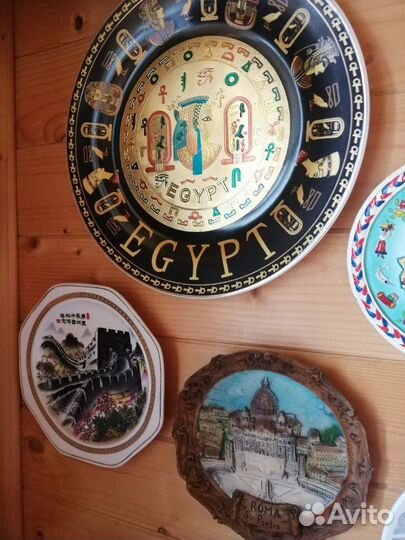 Тарелки сувенирные