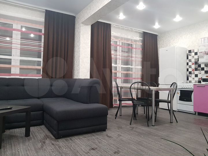2-к. квартира, 50 м², 14/17 эт.