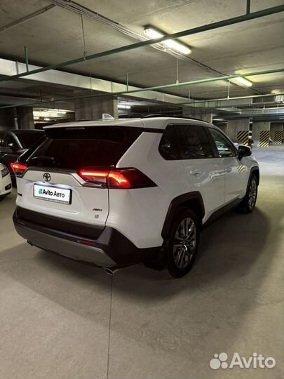 Toyota RAV4 2.0 CVT, 2022, 53 000 км