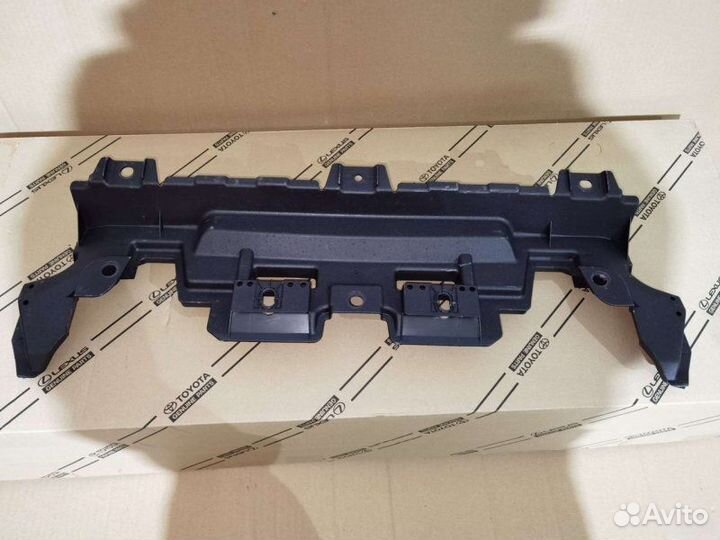 Пыльник бампера передний Toyota Land Cruiser Prado