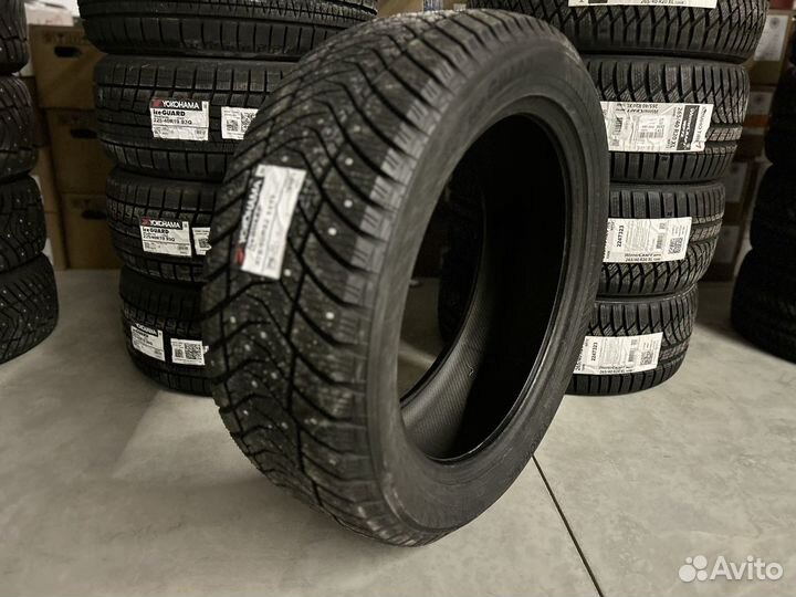 Yokohama Ice Guard IG65 275/50 R22