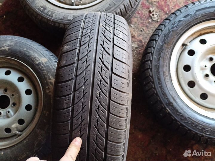 Touring Supreme SE II 175/70 R13 26